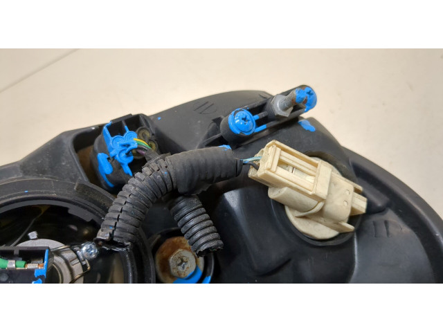 Фара передняя  Chevrolet Captiva 2006-2011 левая 