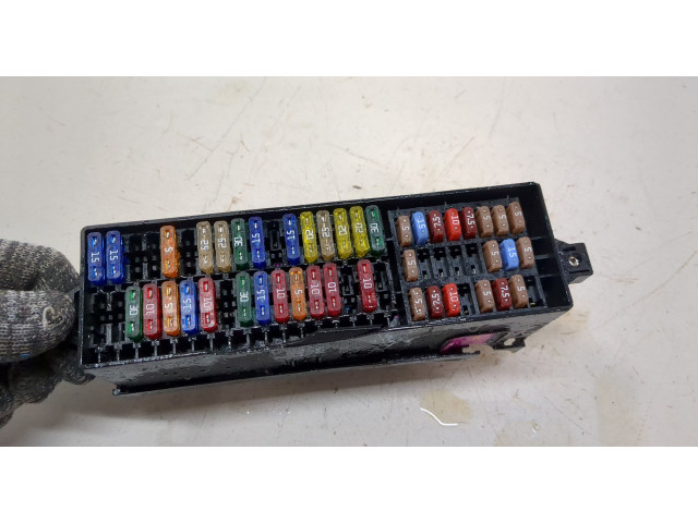 Блок предохранителей Skoda Fabia 2007-2014