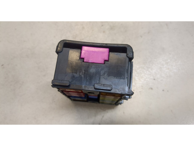 Блок предохранителей  Skoda Yeti 2013-2018         