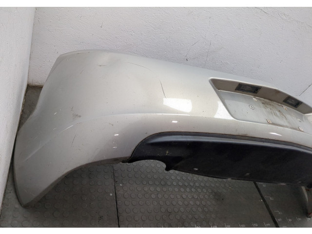 Бампер Buick Regal 2009-2017 задний 13243346