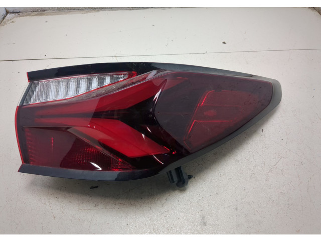 Задний фонарь