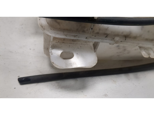 Бачок омывателя Mitsubishi ASX