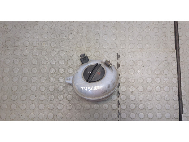 Бачок расширительный  Volkswagen Golf 7 2012-2017    