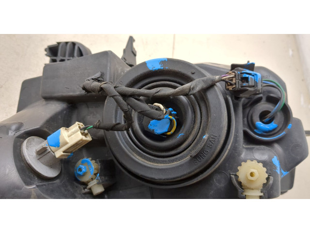 Фара передняя  Chevrolet Cruze 2009-2015 правая 