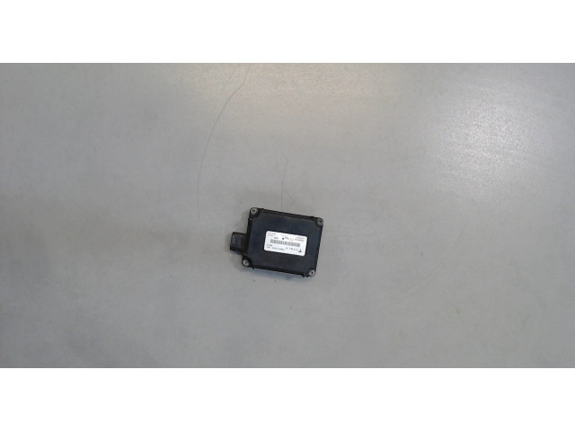 Блок комфорта Tesla Model S 100537100A