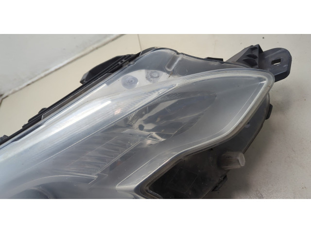 Фара передняя Peugeot 2008 2013-2019 правая