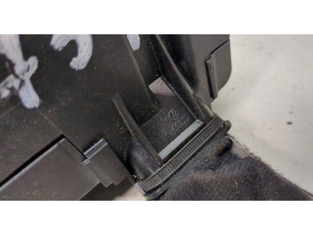 Блок предохранителей  Volkswagen Golf 6 2009-2012           