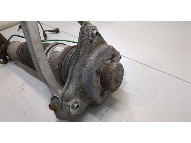 Стойка амортизатора  Audi A6 (C6) Allroad 2006-2012 4F0616040AA     