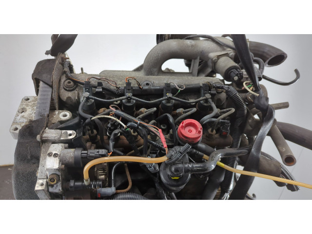 Генератор  Nissan Primastar 2001-2025           