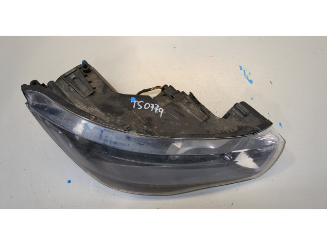 Фара передняя  Audi A1 (8X) 2010-2014 правая 