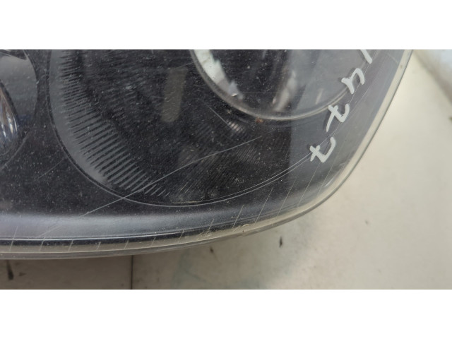 Фара передняя Volkswagen Caddy 2004-2015 левая