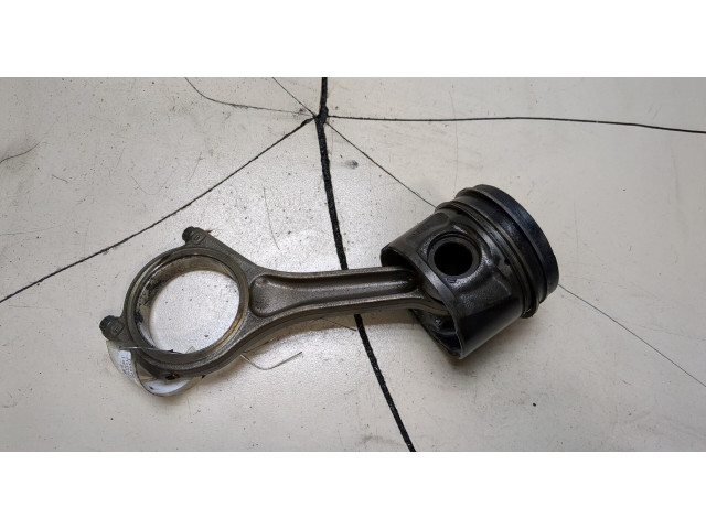 Поршень Land Rover Discovery 3 2004-2009