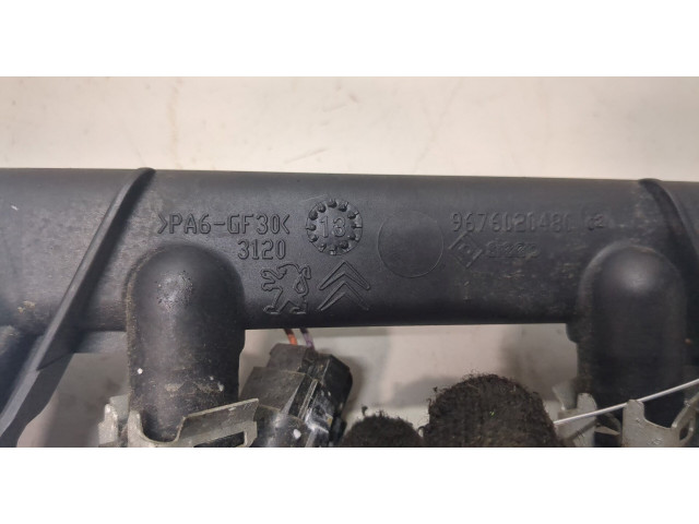 Форсунка топливная Peugeot 208