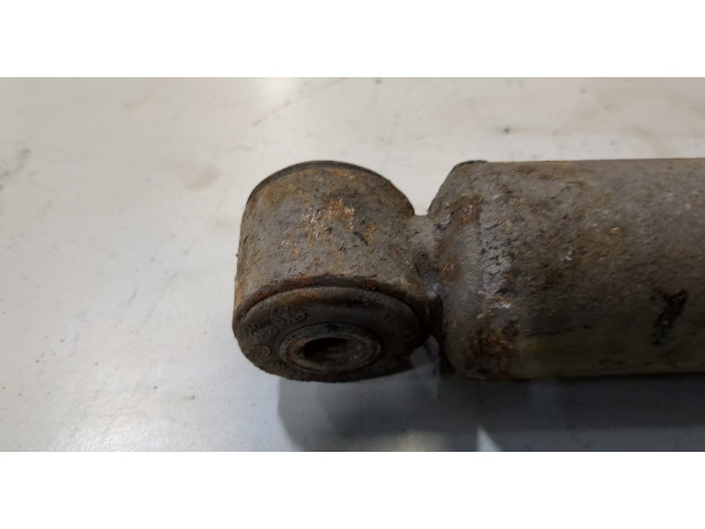 Стойка амортизатора Jeep Liberty 2002-2006