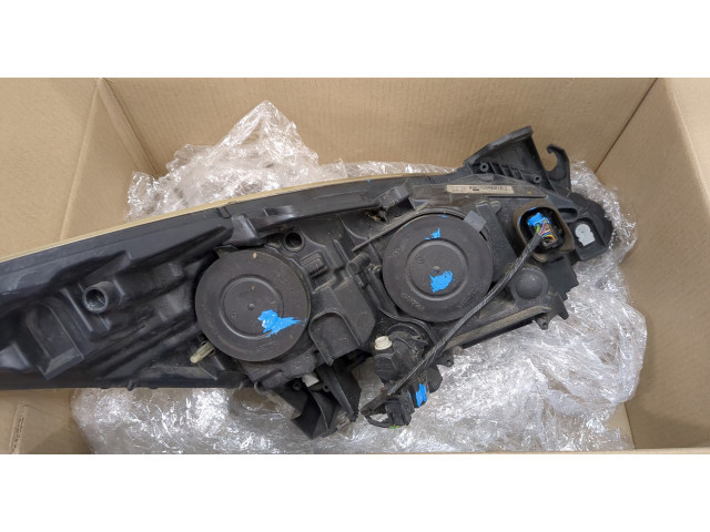 Фара передняя  Peugeot 5008 2009-2016 левая 