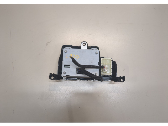 Дисплей бортового компьютера  Toyota Sienna 3 2010-2014 829008040   3      