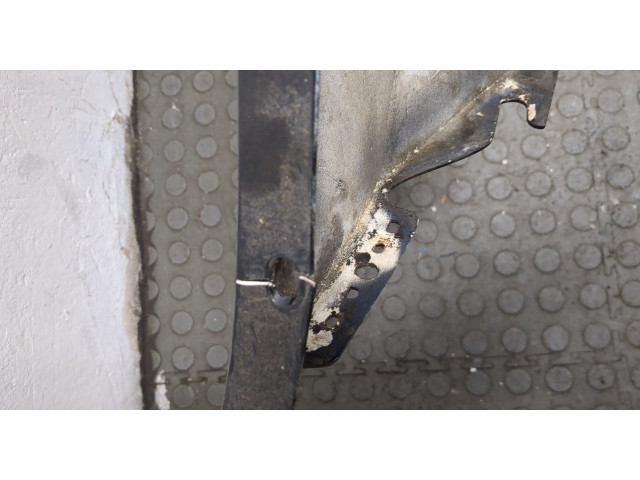 Бампер  Jeep Grand Cherokee 2004-2010 задний   