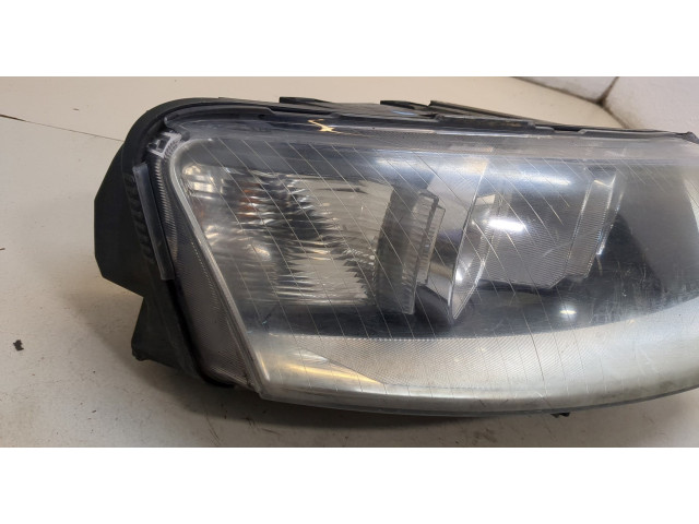 Фара передняя  Audi A6 (C6) 2004-2011 правая 