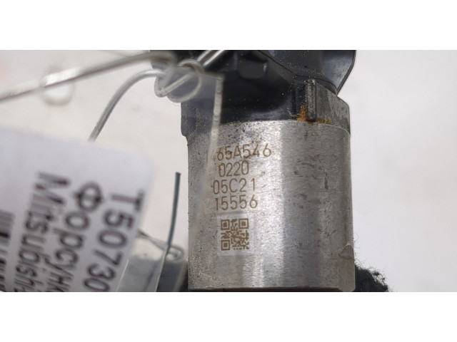 Форсунка топливная Mitsubishi Eclipse Cross 2017-