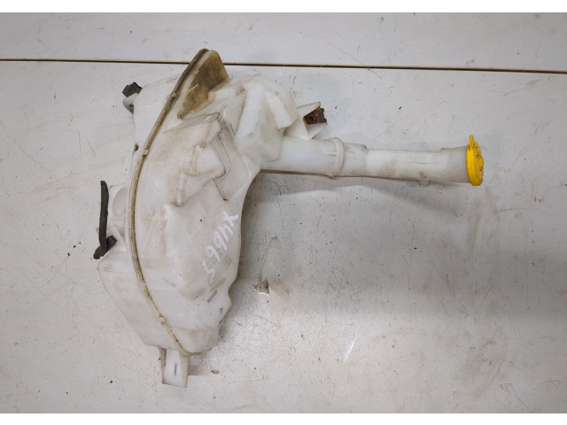 Бачок омывателя Mazda 3 (BK) 2003-2009 860142721 1.6