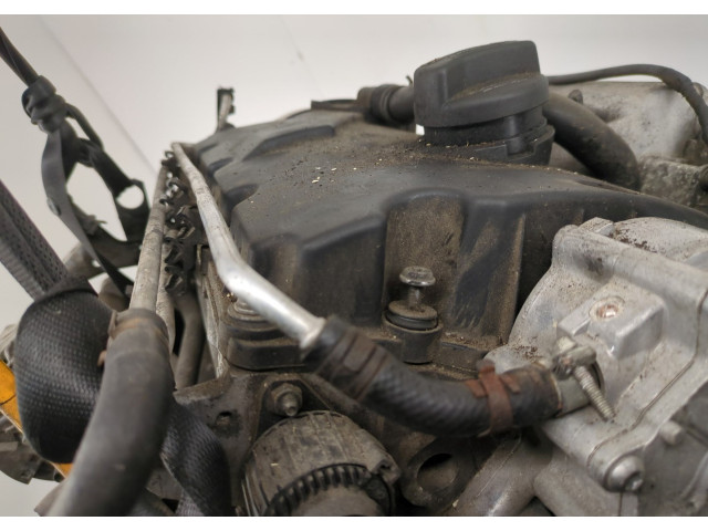 Форсунка топливная Volkswagen Caddy 2004-2015