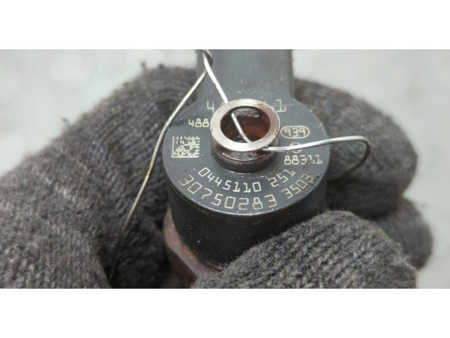 Форсунка топливная  Volvo XC90 2002-2014    0445110251     