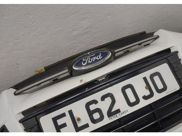 Бампер  Ford Focus 3 2011-2015 передний   1719342, BM5117757AFXWAA