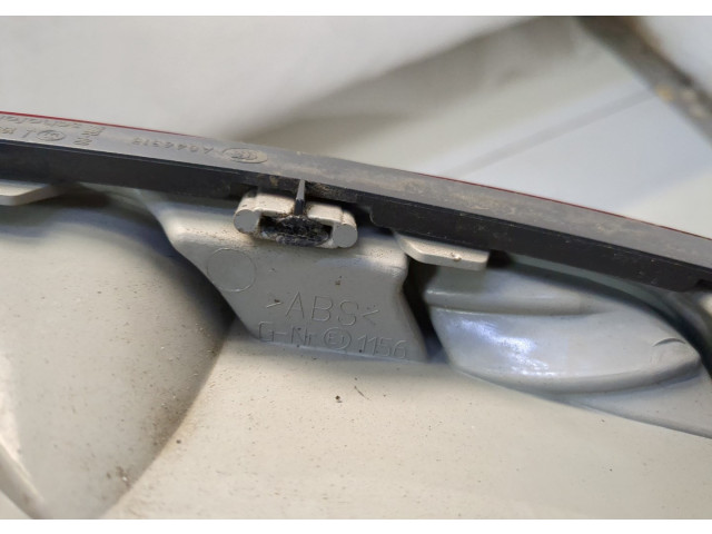 Задний фонарь          