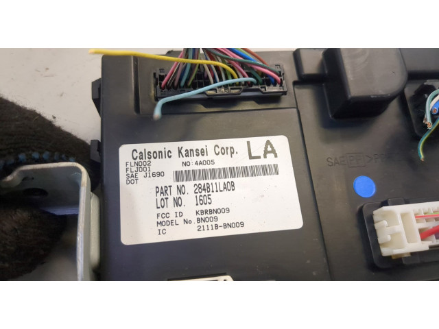 Блок комфорта  Infiniti QX56 2010-2013      284B11LA0B  