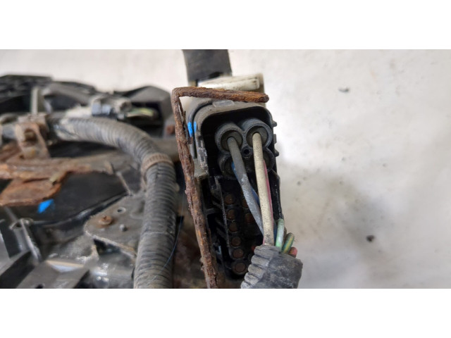 Фара передняя  Lexus IS 2005-2013 левая 