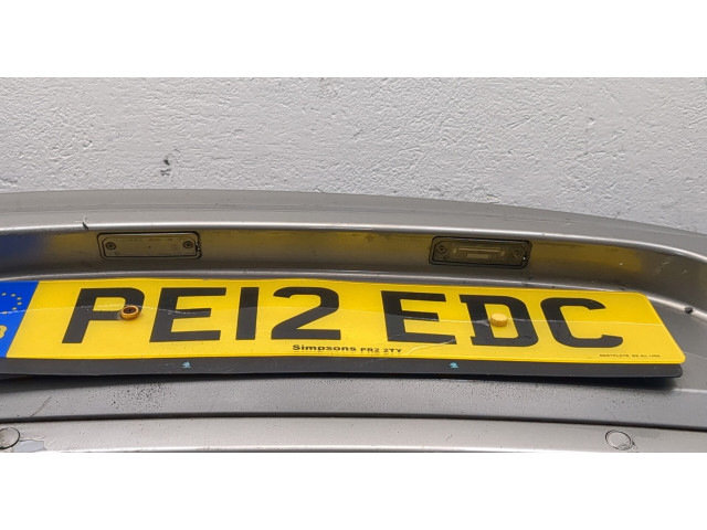 Бампер  Skoda SuperB 2008-2015 задний   