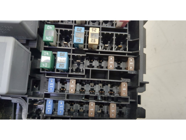 Блок предохранителей  Volvo S90 2016-2020         