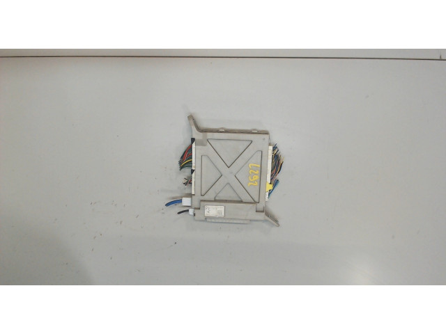 Блок комфорта Lexus GS 2011-2015 8273030L30