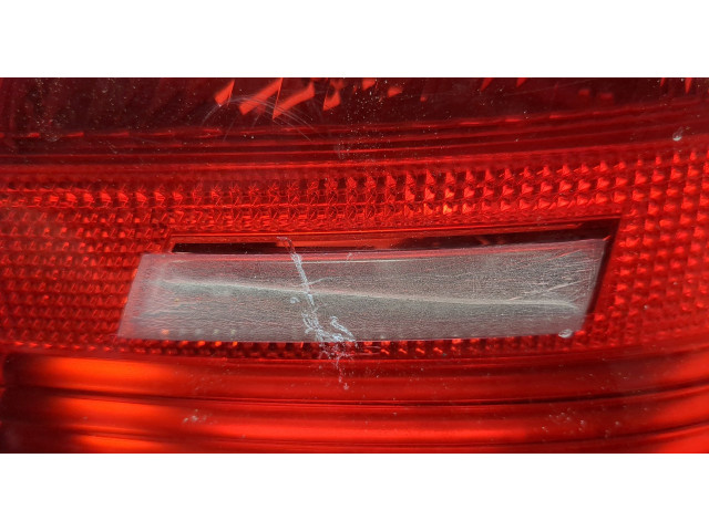 Задний фонарь