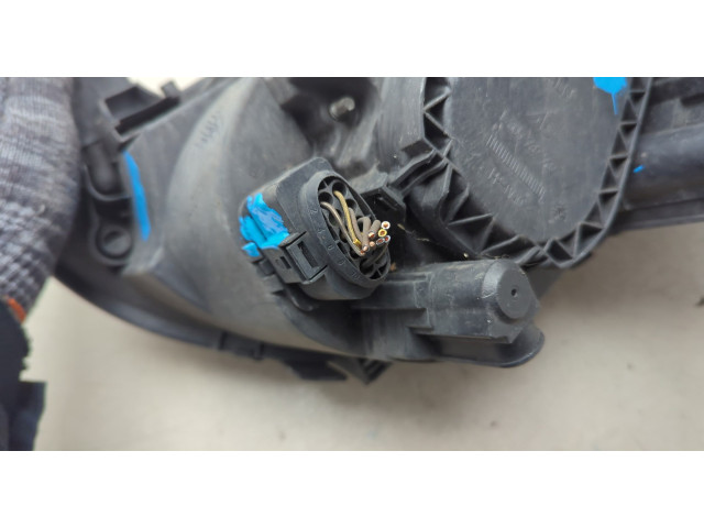 Фара передняя Volkswagen Caddy 2004-2015 левая