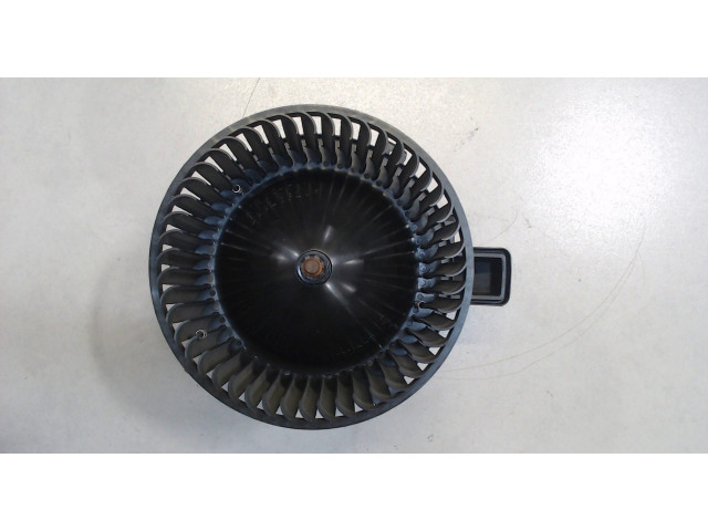 Моторчик печки Audi A5 2016-2020 4M1820021 4M1820021