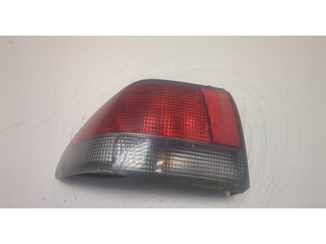 Задний фонарь          