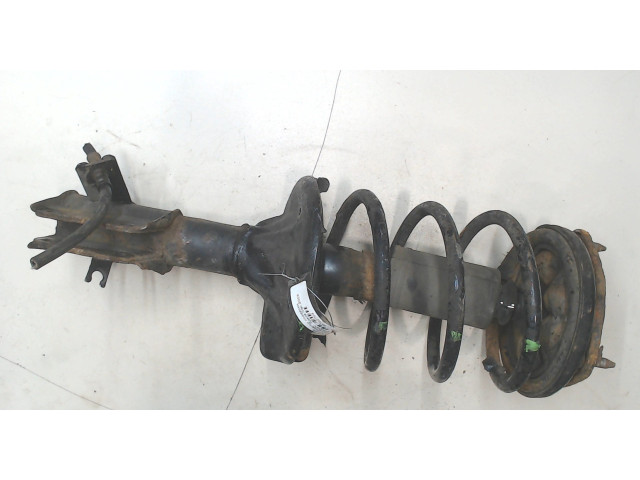 Стойка амортизатора Mitsubishi Space Star MR913130, MR913502 1.6 бензин