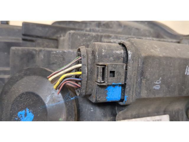 Фара передняя  Audi A3 (8V) 2012-2020 правая 