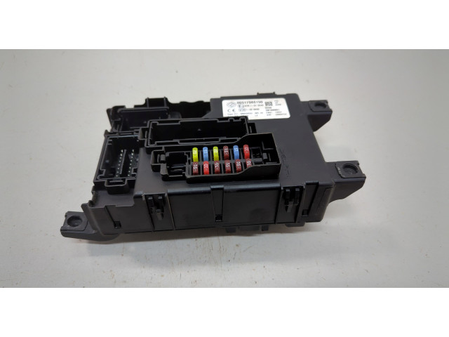 Блок БСМ Fiat Grande Punto 2005-2010 00517986150