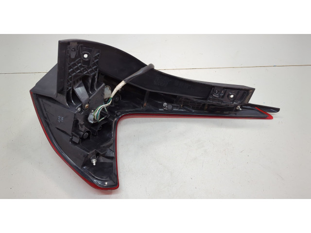 Задний фонарь