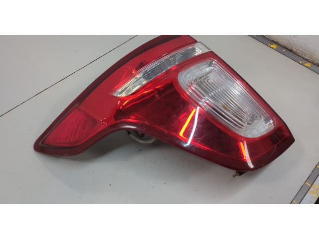 Задний фонарь     BB5Z13405C     