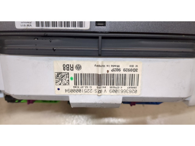 Панель приборов Volkswagen Phaeton 2002-2010