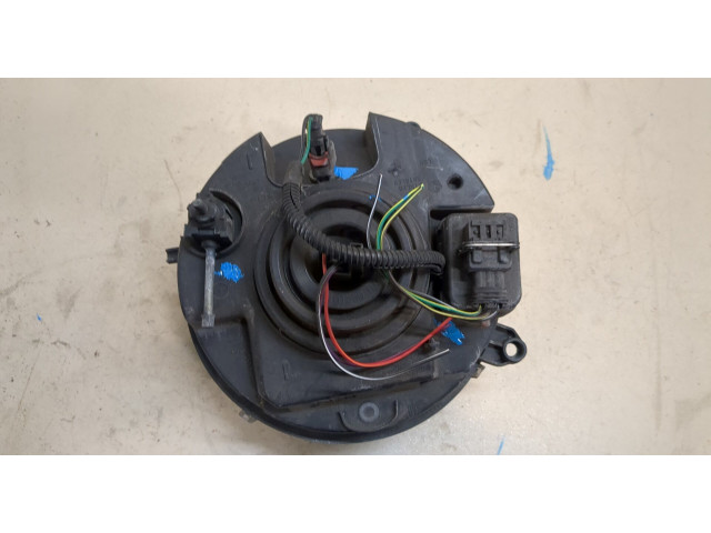 Фара передняя  Jeep Liberty 2002-2006 правая 