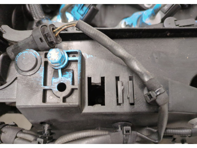 Форсунка топливная  BMW X3 E83 2003-2010    13537797877     