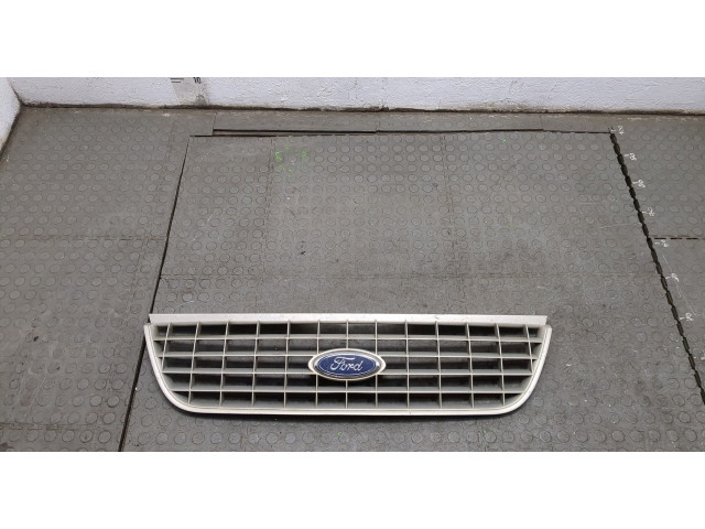 Решетка радиатора Ford Explorer 2001-2006 5L248200