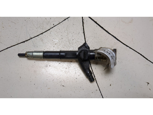 Форсунка топливная Nissan X-Trail (T30) 2001-2006 16600ES60A
