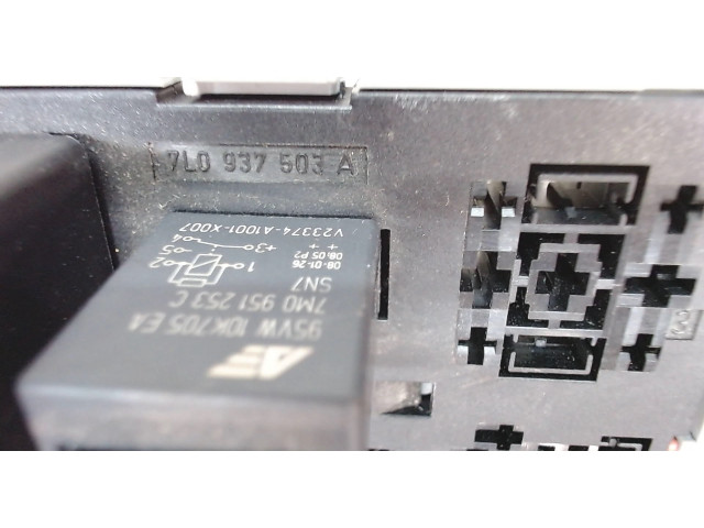 Pojistková skříňka Блок реле  Porsche Cayenne 2007-2010      