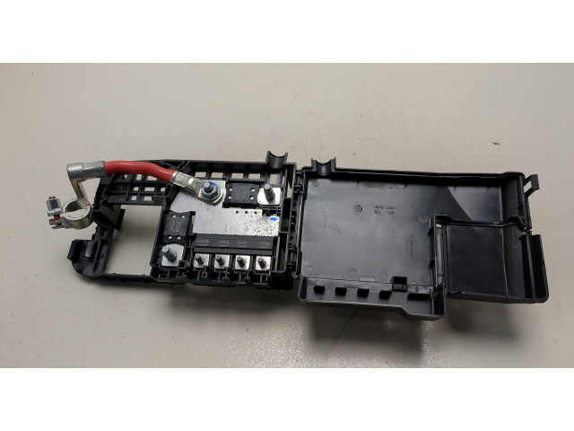 Блок предохранителей GMC Terrain 2017-2024 85653081