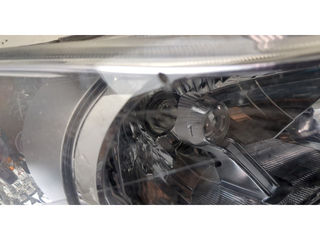 Фара передняя  Chevrolet Cruze 2009-2015 правая 